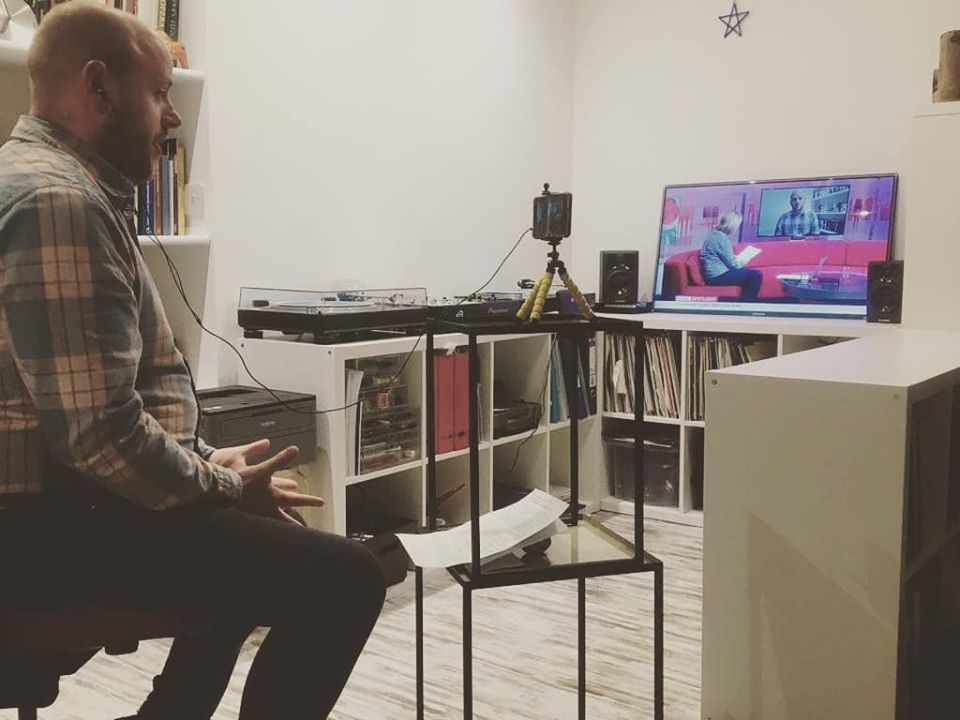 Tom_Godwin's tweet image. Thank you to @BBCSpotlight &amp;amp; @TVVictoriaG for speaking to me this evening around issues and #advice we at @CitizensAdvice // @CabDevon are seeing across the region.

More advice available here - citizensadvice.org.uk/coronavirus