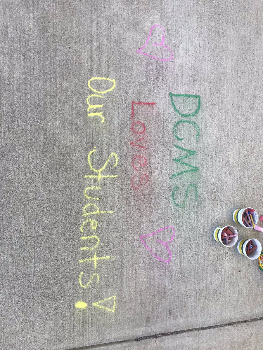DCMSperks's tweet photo. DCMS misses our Gators ❤️🐊 @DrakesCreekMS https://t.co/544Jkud0eP