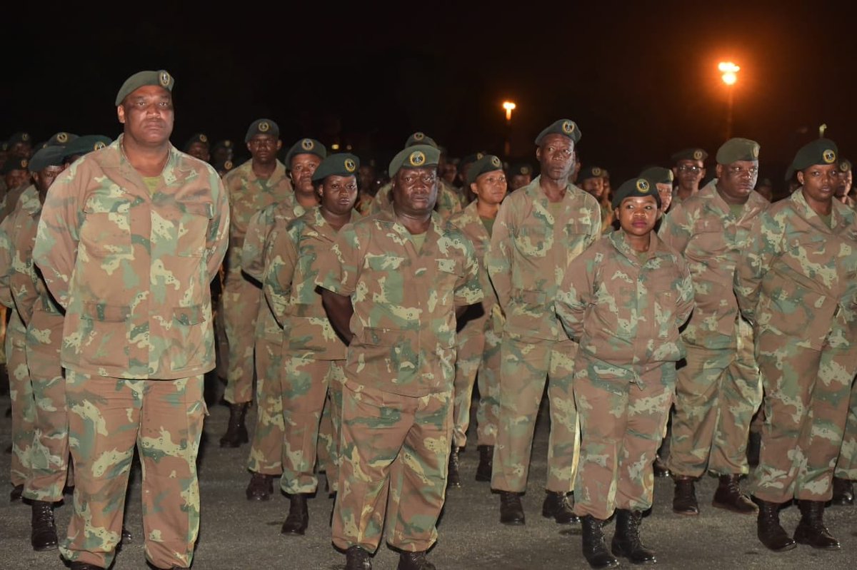 PresidencyZA's tweet photo. President #Ramaphosa: Our people will be looking to you to give them assurance, not as a force of might but as a force of kindness.  The must know that you will be looking after them. Go and support our people. Go and defend our people. #COVID19 #CoronaVirusSA https://t.co/NUjqi7RicU
