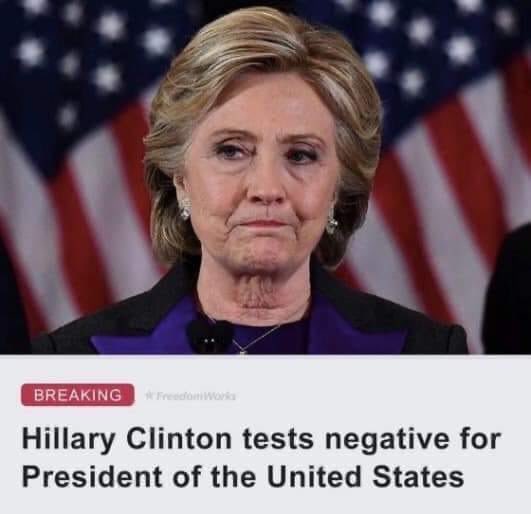 PaigeSully88's tweet photo. @TimRunsHisMouth @HillaryClinton @realDonaldTrump https://t.co/M4vfM1IrO1