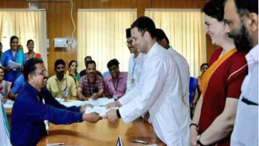 MadanTanwar_Nuh's tweet image. The @RahulGandhi to become the #first_MP to give #5_crore out of his #total assets of #15_crores to the Relief Fund to combat the corona virus : @MadanTanwar_INC

#StayAtHomeSaveLives   #21DaysChallenge