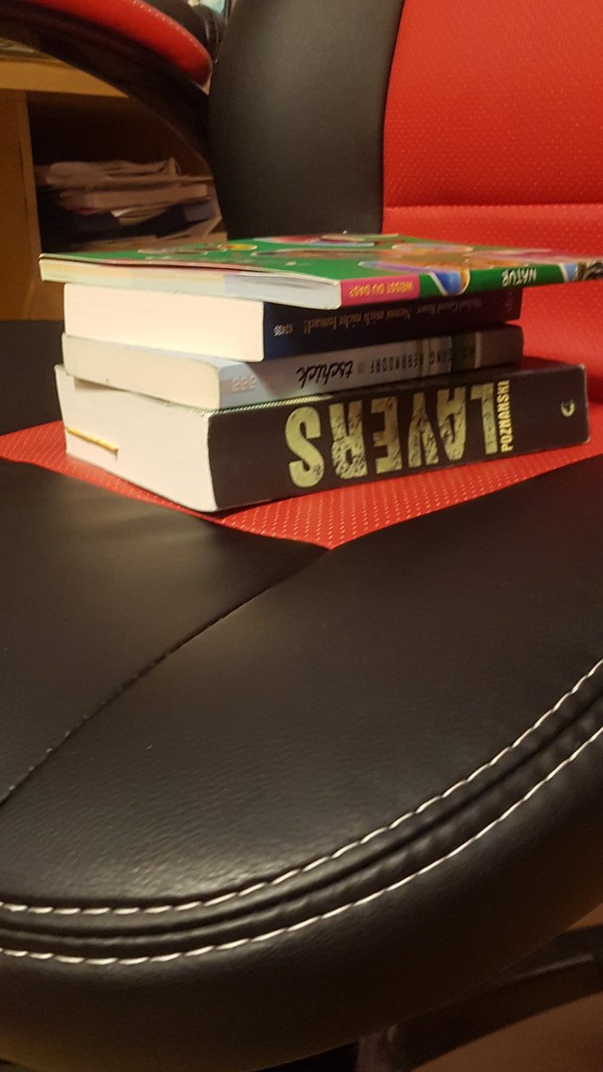 An4rchyTheGod's tweet photo. Me and my sister talked deep into the night again and for idk what reason I got trough all her stuff and we remembered some random things from 10 years ago, I stole back this books and we found non permanent tattoos and she forced me to put one on my hand. 
Good times. https://t.co/Yop8sHG1Uk