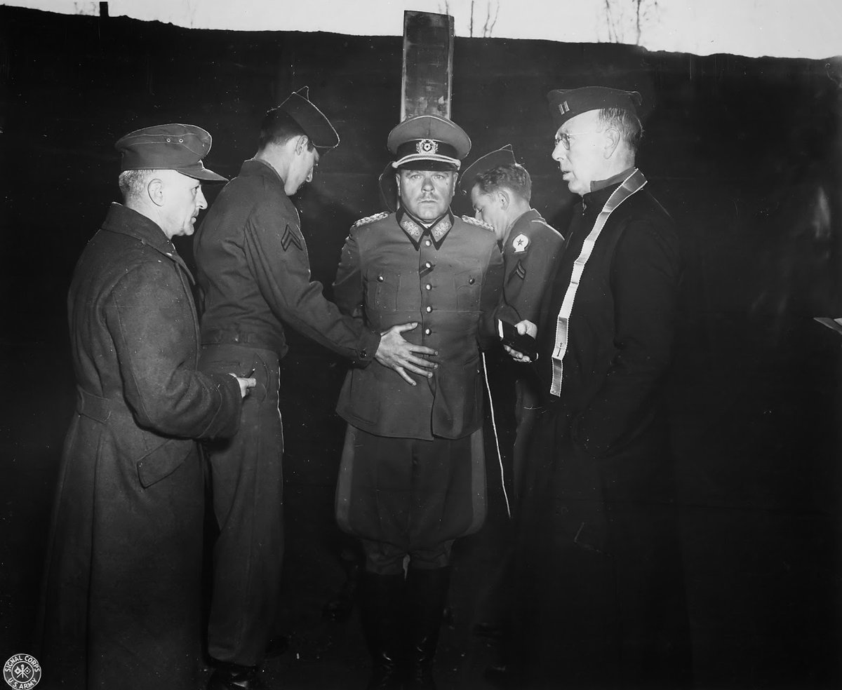 SpiesVespers's tweet photo. OTD March 26, 1944 15 #OSS officers executed on orders from German General #Anton_Dostler. Later executed for war crimes himself. Here’s a nice picture of him taken late in life. @osssociety https://t.co/0psMvVis3a