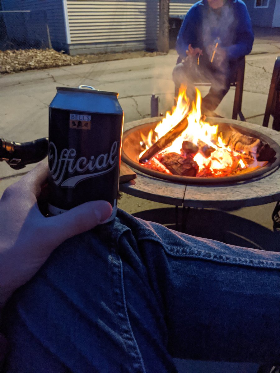 _FCBF's tweet photo. @Chris_Hawkey Cheers brother! https://t.co/wiA5TUKsUJ