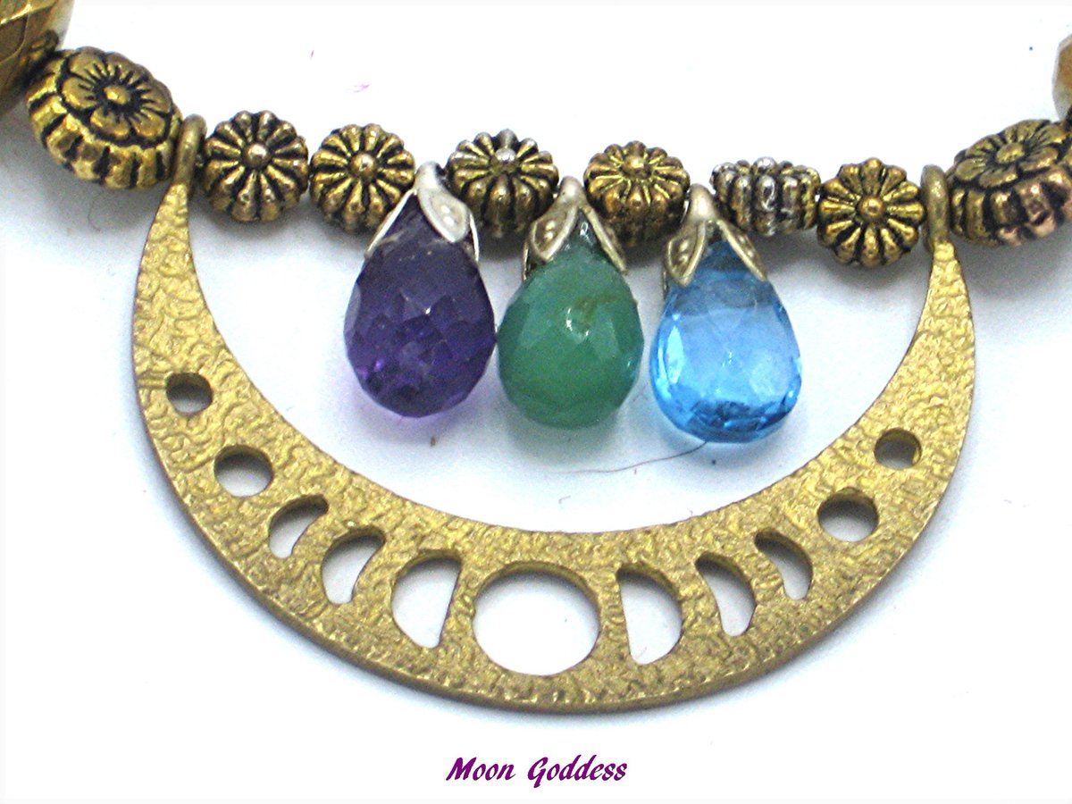 fantasydesign7's tweet photo. °\ ,,,,, /°✿
 ♥(◔␣◔)
    <( ▓ )>ॐ
   💙╝╚ ☮ Thanks, Chris ॐ🦄🐈🐘
✨GEMSTONE CREATIONS GIFT SHOP JEWELRY IN 🌈S OF COLOR✨

30% OFF WITH COUPON CODE = BOUNDHOMESOOOLETSHOP https://t.co/gYWnK2pRDB