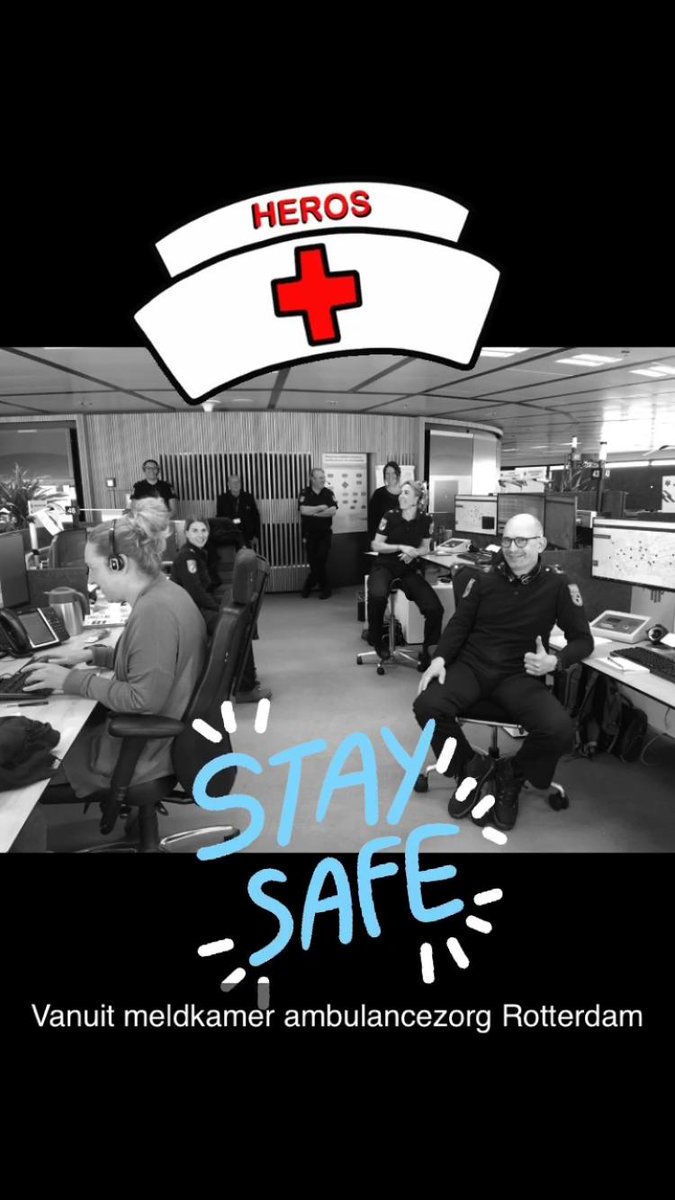 otcmacton's tweet photo. @AmbulanceZorgRR , @ravzhz , trots op de inzet van onze collega's buiten! https://t.co/gKRHeOvJm9