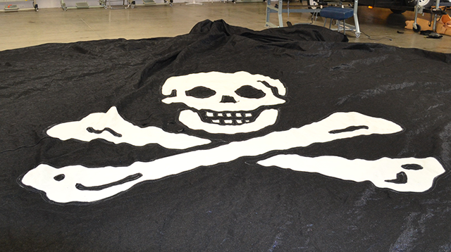WholesaleShade's tweet photo. Shade Sail Design Ideas: Graphics - Graphics are a great way to show school spirit, showcase your brand, or just be creative! Shade cloth cannot be printed onto, so we sew your design right into the sail. #ShadeSails #ShadeSailDesign #Design #Graphics #SSU https://t.co/twobY4Nnn1