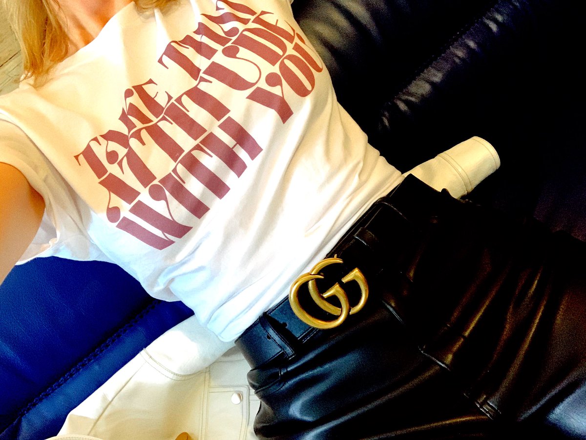 kerriwatt's tweet photo. What’s your KW merch mood tonight? #kissingfools #takethatattitudewithyou 👋🏼💋

https://t.co/LmE5WyDQqN https://t.co/jYDWUqk6SW