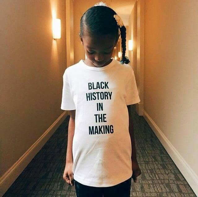 BlkHistStudies's tweet photo. To teach a child that their history begins with slavery is nothing less than a crime" - Runoko Rashidi #ParentsTeach https://t.co/X1V6u54W0k