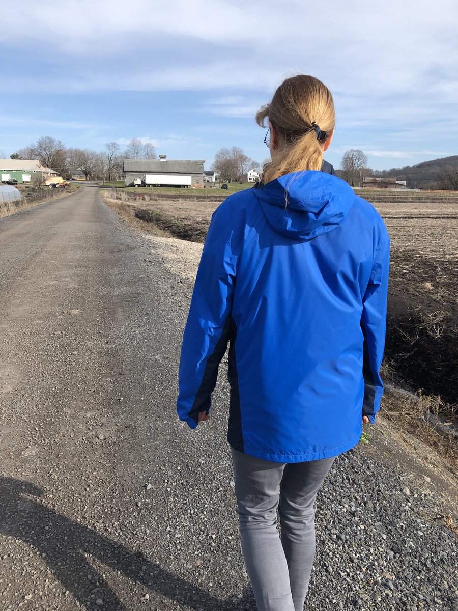 ChrisPawelski's tweet photo. The old lady is making me walk down Indiana Road. I slowly retake the lead. #forcedmarch https://t.co/tgSEUkYXsu