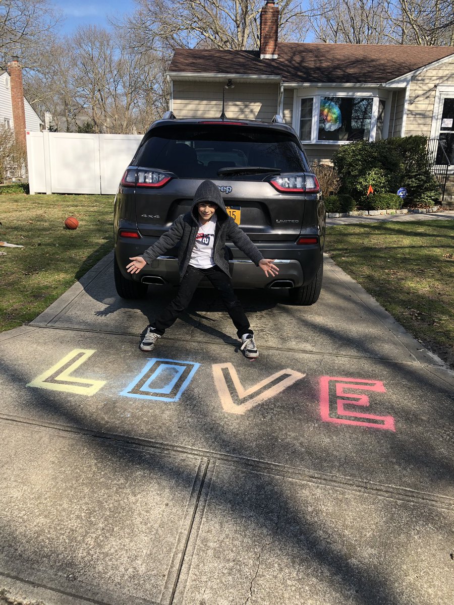psych_educator's tweet photo. Just #love - it’s all you need ❤️find the #rainbow  😘 https://t.co/m8p3vF2NYm