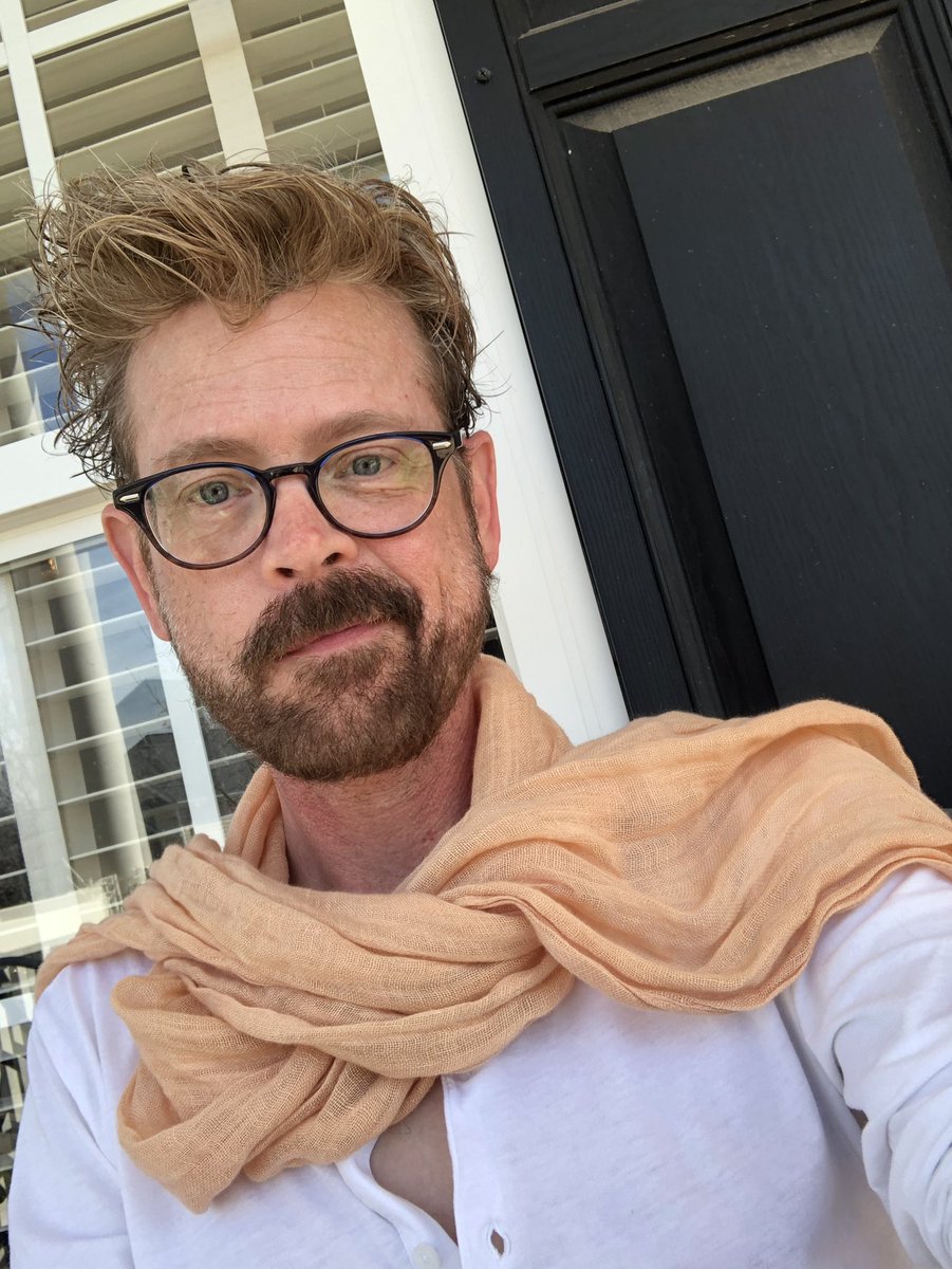 Today a neighbor arranged a delivery of strolling musicians! It was really cool to be able to gather on our porches and watch them go by. They were good too! I was trying so hard not to smirk but that’s just my default😏It’s a beautiful day! Remember UV radiation kills viruses.😛