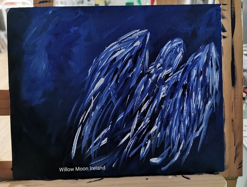 WillowMoon_Ire's tweet photo. 💚 Guardian Angel 💚
Much Thanks to all key workers. 
This is of course including all those "low skilled workers"... You have just shown there is no such thing as low skilled. 🙌
Thank you to each and everyone of you ❤️❤️
#irishartist #angel #covıd19  #angelswithoutwings #Art https://t.co/NbgeSQnkcC