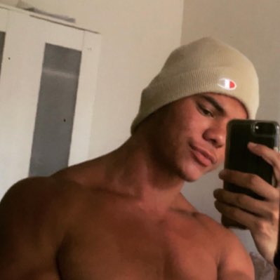 SolomoneKefe's tweet image. #NewProfilePic