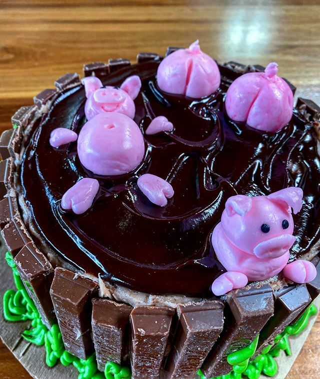 Piggy butts 🐷 ift.tt/2WKLzox