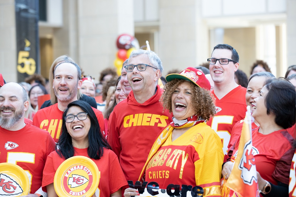 What better city to be in for football season than #KC? It was truly an unforgettable ride to share in the #ChiefsKingdom spirit with my #SprintFam. #TBT #ThrowbackThursday