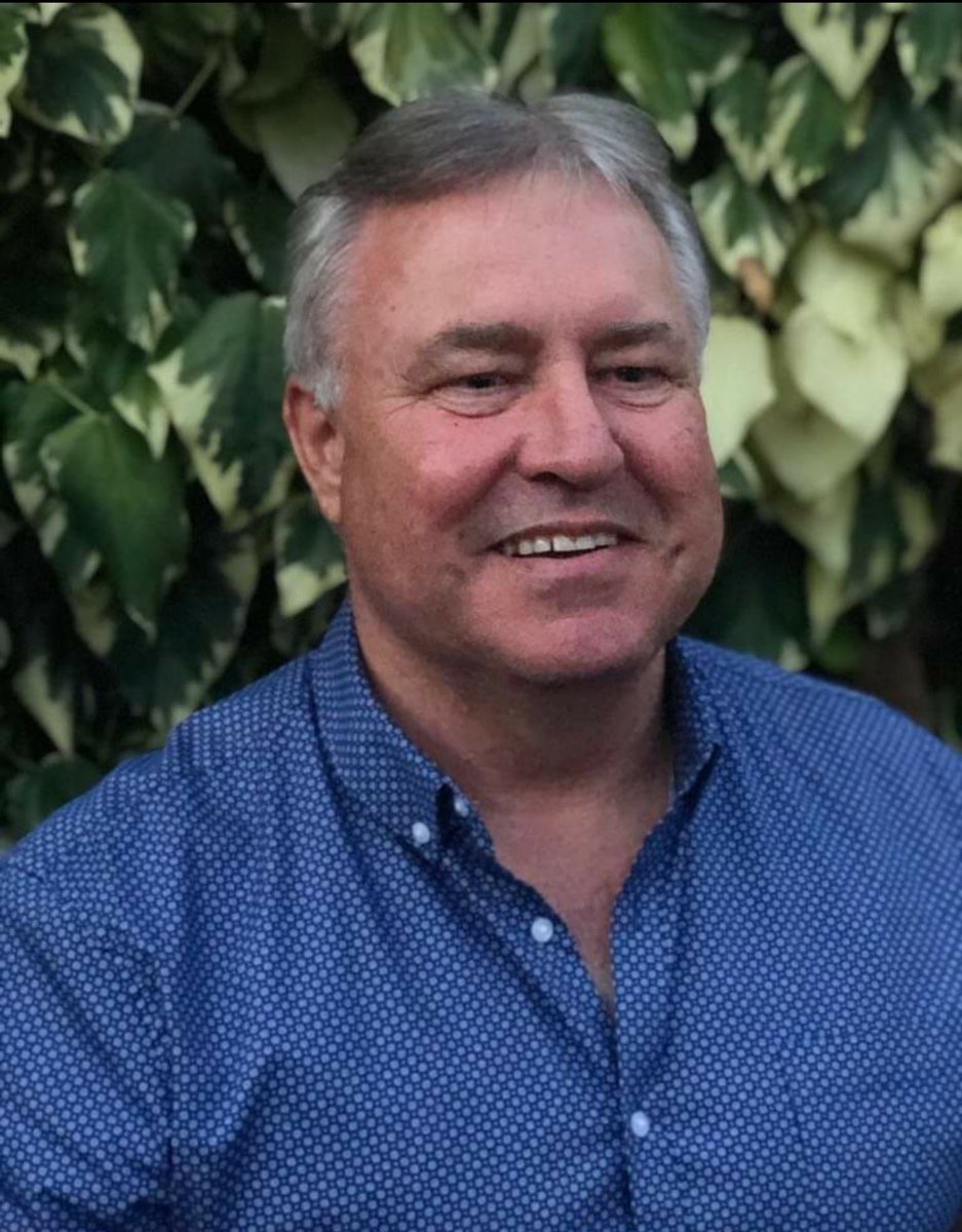 MichaelBagan1's tweet photo. Please stay home everyone, I'm gutted a friend passed away last night after having symptoms that started on Sunday just gone. Rob was 60 and a lovely bloke one of life's good ones, he was at home and passed before the paramedics could get to him. https://t.co/IxqkfnkLJB