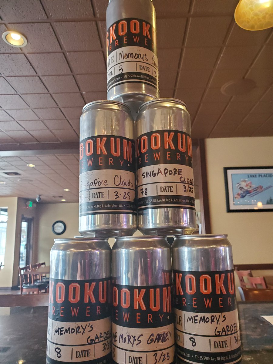 ElliottbaymcBay's tweet photo. We hear your stomach growling.  Freshly filled Skookum crowlers of Memory's Garden IPA and Singapore Sling Milkshake IPA!  Also, Head Full of Dynomite Vol. 17 and fresh 16oz cans of Tropic Haze.  We are doing growlers of 2019 Coconut B-Bomb at our cost...if that interests you. https://t.co/GHUaTvmwjX