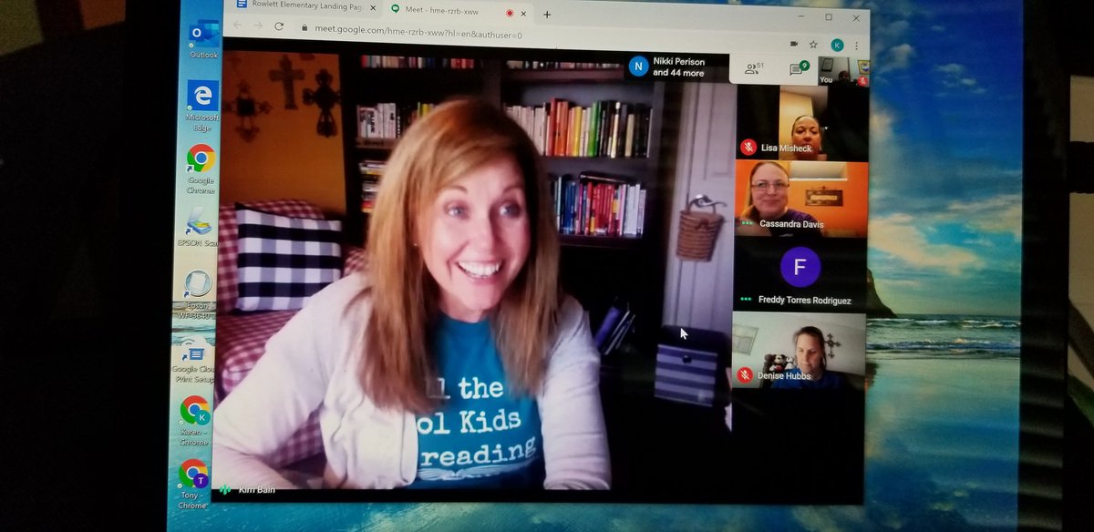 kafenimo's tweet photo. Really enjoyed my virtual meeting with my school staff on this Tech Thursday. So good to see everyone.
#GISDAlwaysConnected
#GISDTechnologyThursday
@GISDhealth https://t.co/8SzzKmzSJr