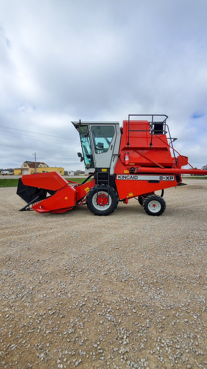 KincaidEquipmfg's tweet photo. Another Kincaid 8XP #combine with high capacity grain gauge being delivered Innovative Mexico. Thanks for your continued business!!!
.
.
.
.
.
.
.
#plotcombine #multicropping #combines
#farming #agriculture https://t.co/aIIUZjv6eS
