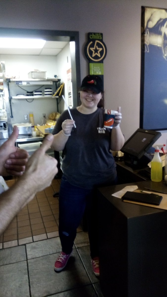 Matt88953353's tweet photo. First Mar-go-rita of the year! #ChilisBellvue #ChilisLove @1brock19 @CDu_Chilis https://t.co/zfN47Tc1hn