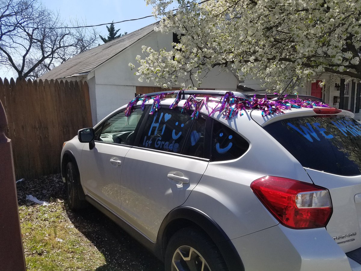 Courtney Taylor tweet media