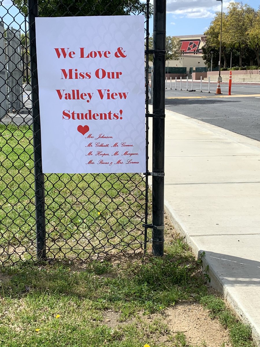 We wanted to make sure our students know we’re thinking of them. ⁦<a href="/vvhsguidedept/">VVHS Guidance Dept</a>⁩ ⁦<a href="/valleyviewasb/">Valley View High School</a>⁩ ⁦<a href="/VVHSEagles/">Valley View HS</a>⁩ ⁦<a href="/MorenoValleyUSD/">Moreno Valley USD</a>⁩