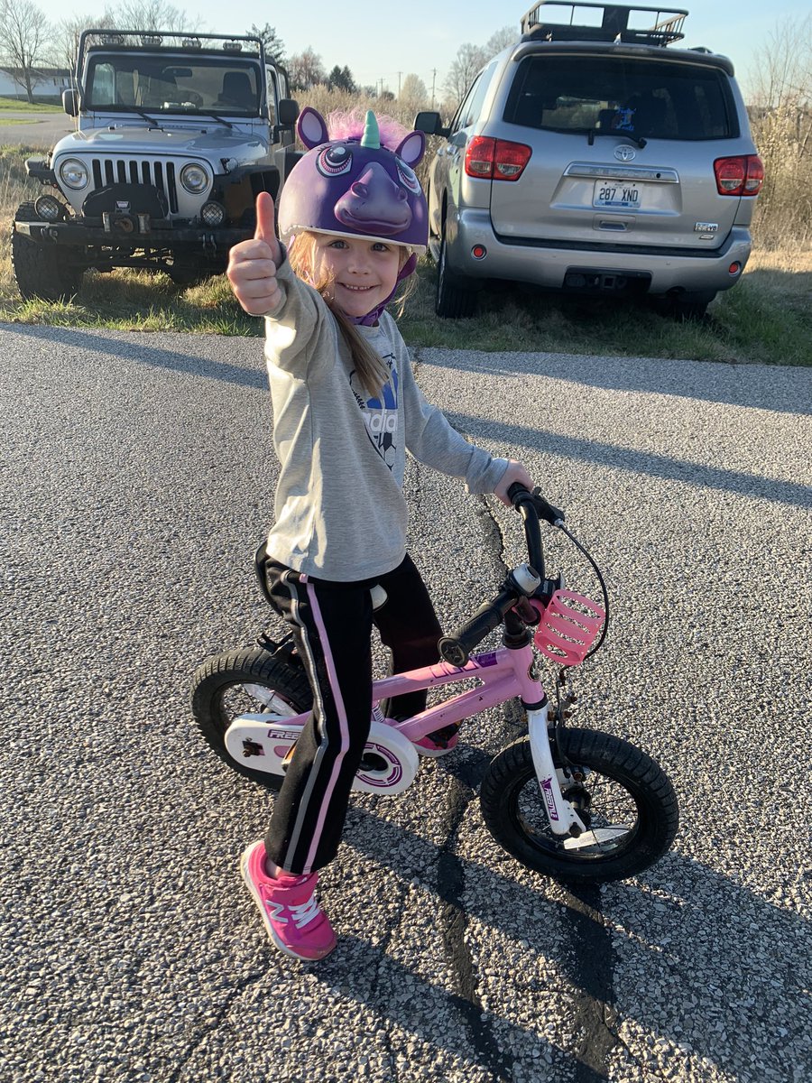 jjohnson5th's tweet photo. Reagan learned how to ride without training wheels this week! Taking advantage of the sunshine during #SocialDistancing2020 #teamkentucky #togetherky #patriot #HealthyAtHome https://t.co/jnJIMhjveQ