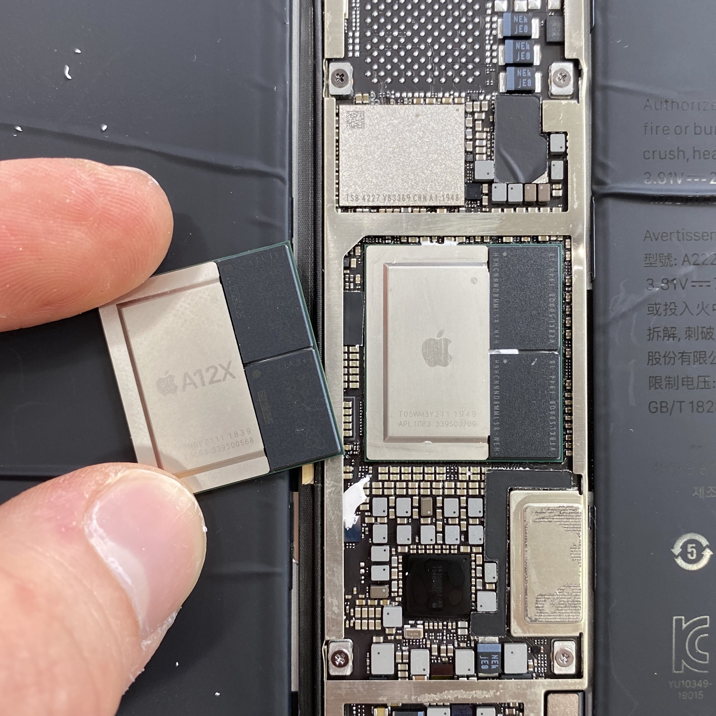 Redmi 9 оперативная память. A10 процессор Apple. Процессор a12 Bionic. IPAD A 12 Z. АПЛ а10 процессор.