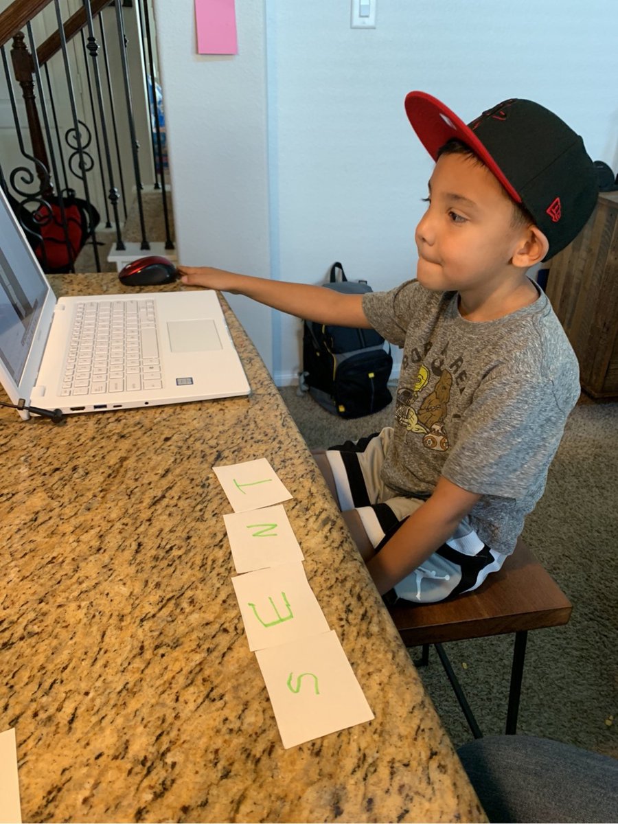 LJaeger_HHE's tweet photo. Distance learning for the win. #fce2019 #bethelight #fcexcellence #cardinalpride @HumbleISD_FCE @HumbleISD https://t.co/E8fBMbjiGV