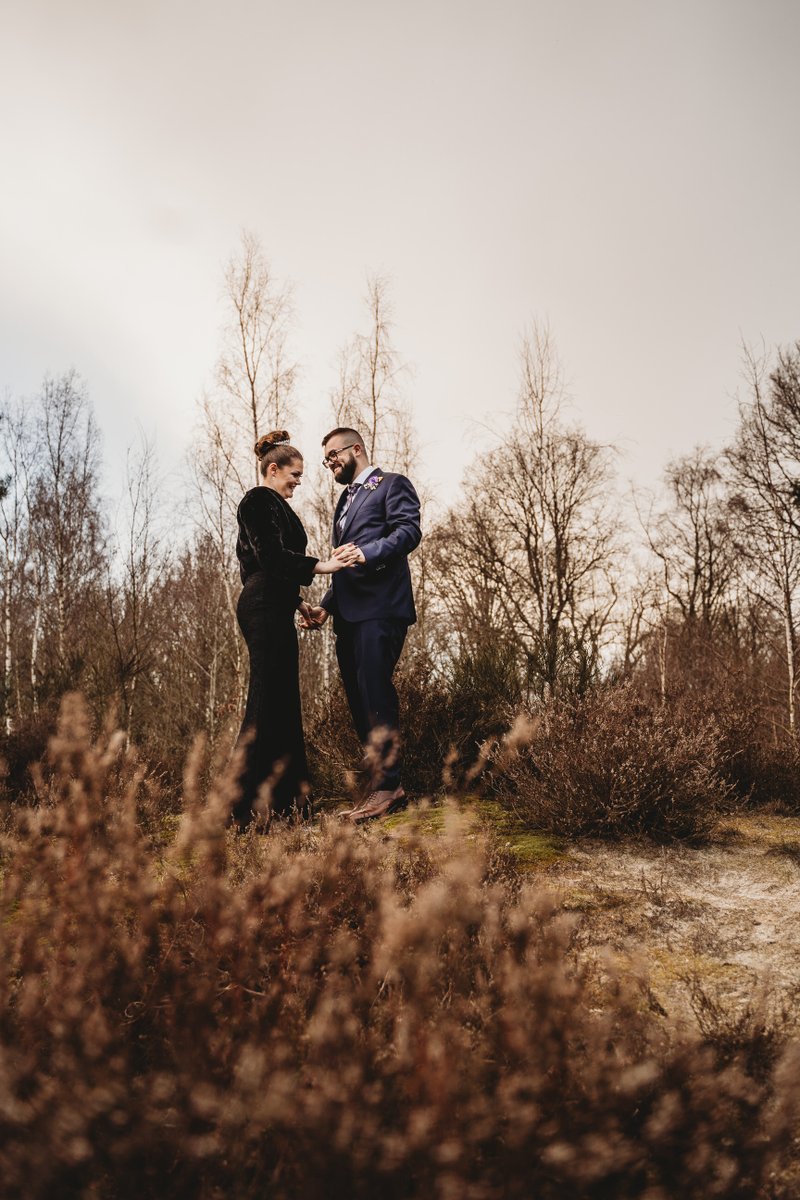 BaddieKimz's tweet photo. Who would of thought of posting your wedding photo's on the day you have been together for 4 years 😍 https://t.co/eOWLvSM1yJ