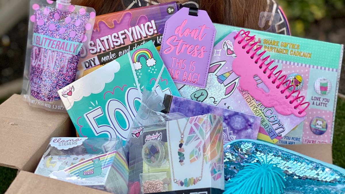 Shop from home for that special tween in your life. Sign up for the monthly Find Your Wings Box or go to the "SHOP" tab for our special Birthday and Easter boxes. 💕
fashion-angels.cratejoy.com
#subscriptionbox
