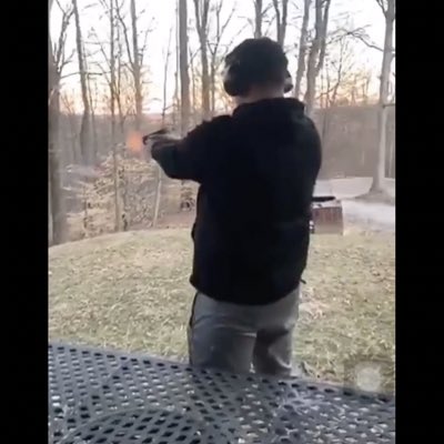 OGtrapBird's tweet image. #NewProfilePic