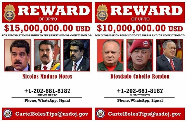 CubanosDelMundo's tweet photo. #Venezuela ESTADOS UNIDOS PRESENTA CARGOS CRIMINALES CONTRA MADURO Y CABELLO. OFRECE RECOMPENSA: En un nuevo golpe a la dictadura chavista, el Gobierno de Estados Unidos ofreció este jueves 15 millones de dólares por cualquier información que lleve al ar… https://t.co/m8pjWyYtyP https://t.co/dbkFmre4y0