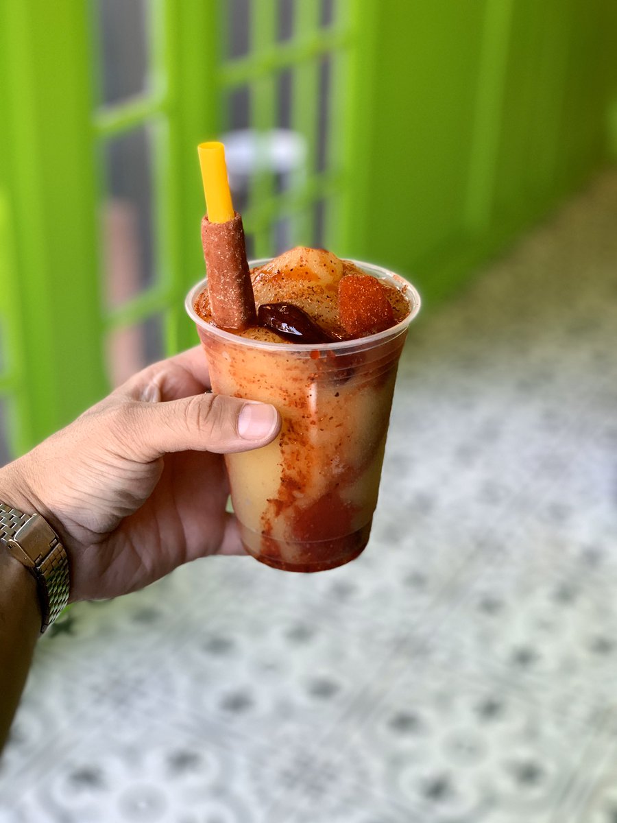 azuzahouston1's tweet photo. Trying something new on today’s menu!! Swipe to see how good it looks 😍 4115 Washington Ave. #8324141876 call/text/DM to put your orders in! Don’t forget your hookah Togo! #AzuzaHouston #TogoFood https://t.co/7rcWRMF4g8