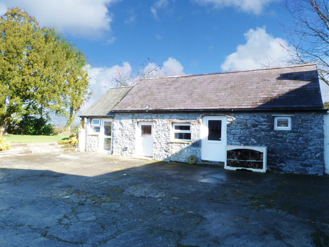 RejectThemAll's tweet photo. Great Find - H-Spot #ImagineIreland #Travel “Cuffesgrange, Kilkenny, County Kilkenny” https://t.co/1ofIxSZQdI < Buy it here now! https://t.co/Z06FXTRGuy