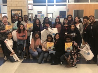 GOOTeachers's tweet photo. “You can find magic wherever you look. Sit back and relax, all you need is a book.”~ Dr. Seuss #ThrowbackThursday to a few of last year's reading celebrations. Our elementary students ♥️ when the high school Teacher Cadets visit their schools. #futureteachers #teachersfortomorrow https://t.co/X00ARYXqnw