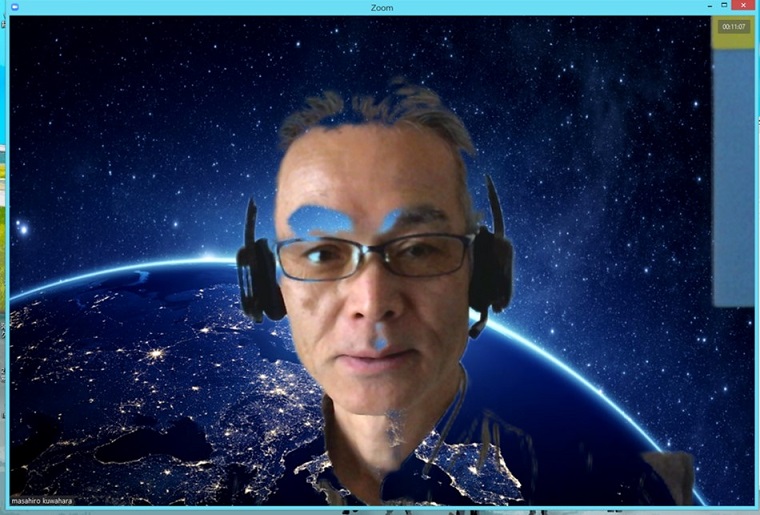 テレビ会議zoomで背景を宇宙に出来る機能が便利 自分の顔が背景認定されてしまった人たち 他にもいてうれしい Togetter