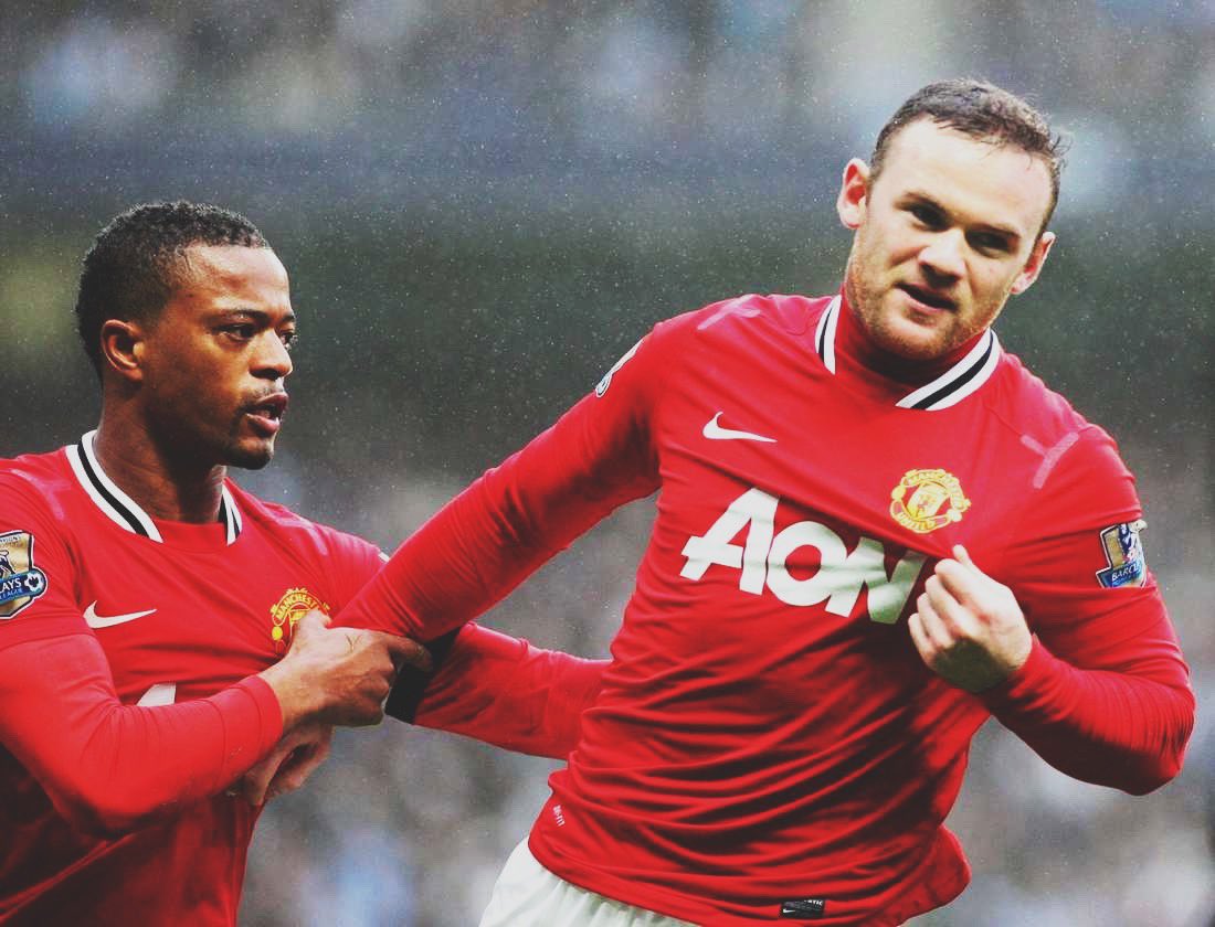 3. Wayne Rooney - 2011/1234 goals & 9 assists. 27 goals in the league. PFA Team of the Year award.Carried us to 89 League points and was inches away from winning us the title on his own with 0 world class players around him. Got in the World XI as a result of this season too.