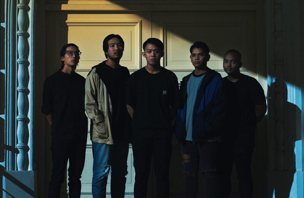 Metalcore Band Seavision Drop Mad 5 Track EP – Betrayer [Singapore] uniteasia.org/metalcore-band…