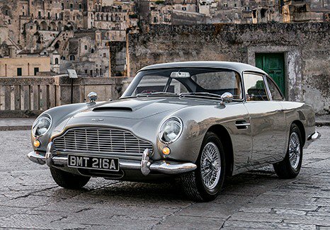 James_Bond_2020's tweet photo. My new #backgroundpic
#AstonMartinDB5 https://t.co/Y8Yk8JUfPZ