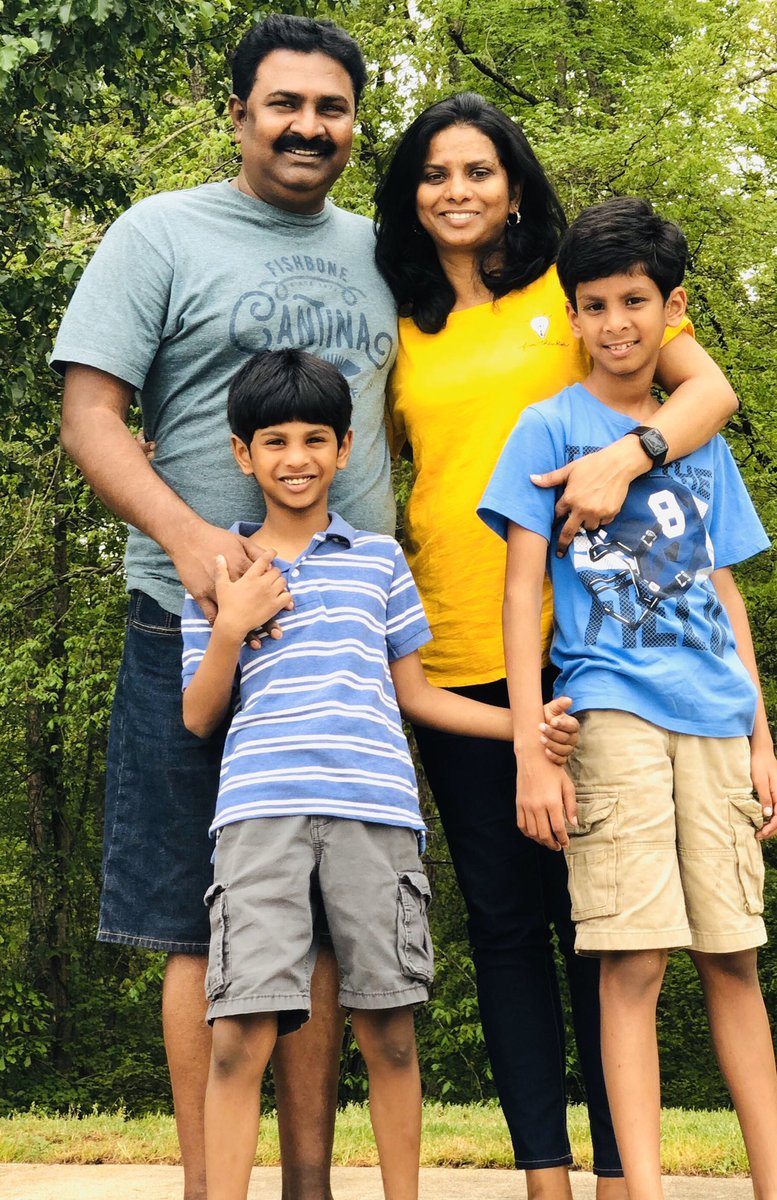 Novena007's tweet photo. Family is the heart of a home❤️🥰 #VirtualSpiritWeek #WAPerryMS https://t.co/HR31gcvQAk
