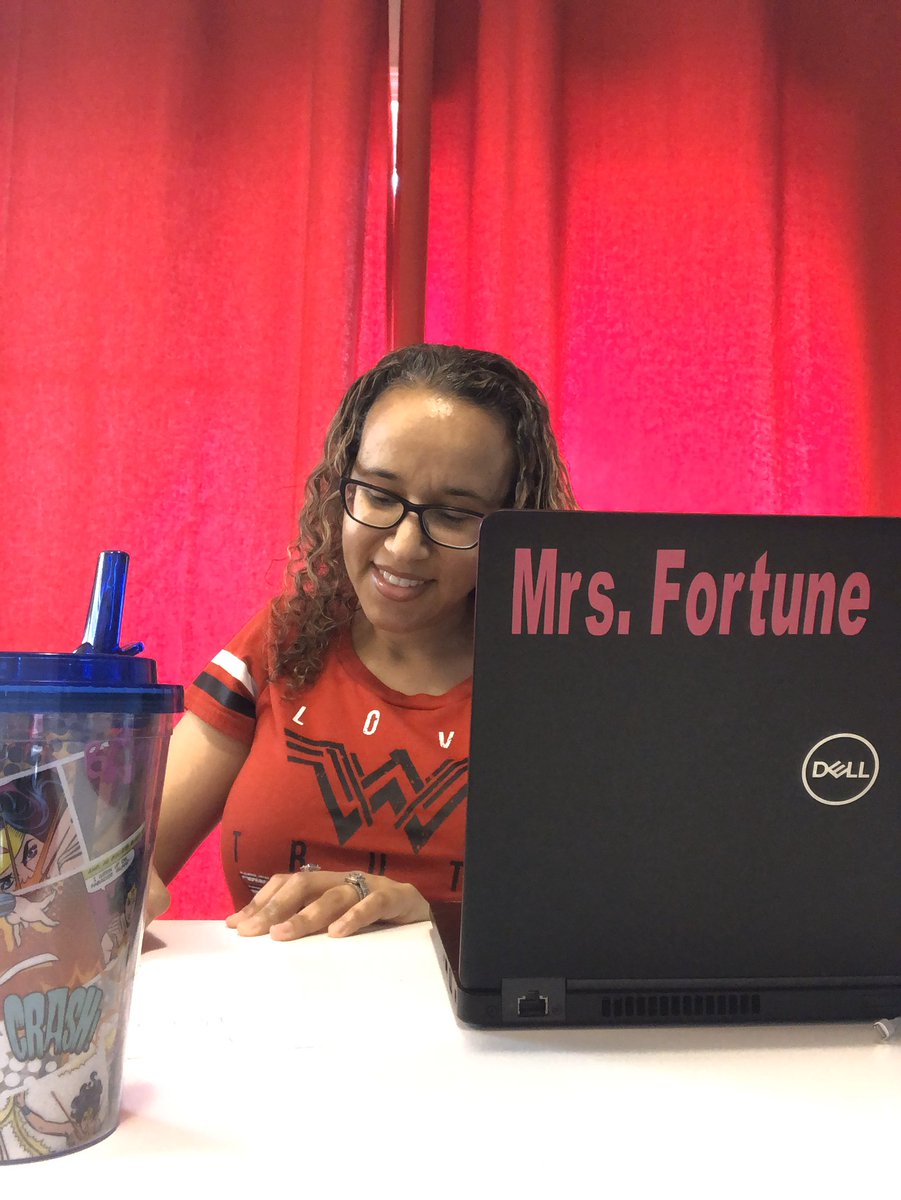 Sandra_Fortune1's tweet photo. Baker’s Virtual Spirit Week
SUPERHERO DAY-Do your school work dressed as a super hero! 😀
#JourneyToAwe
#SuperHeroesAtWork https://t.co/vp1Db5q89h