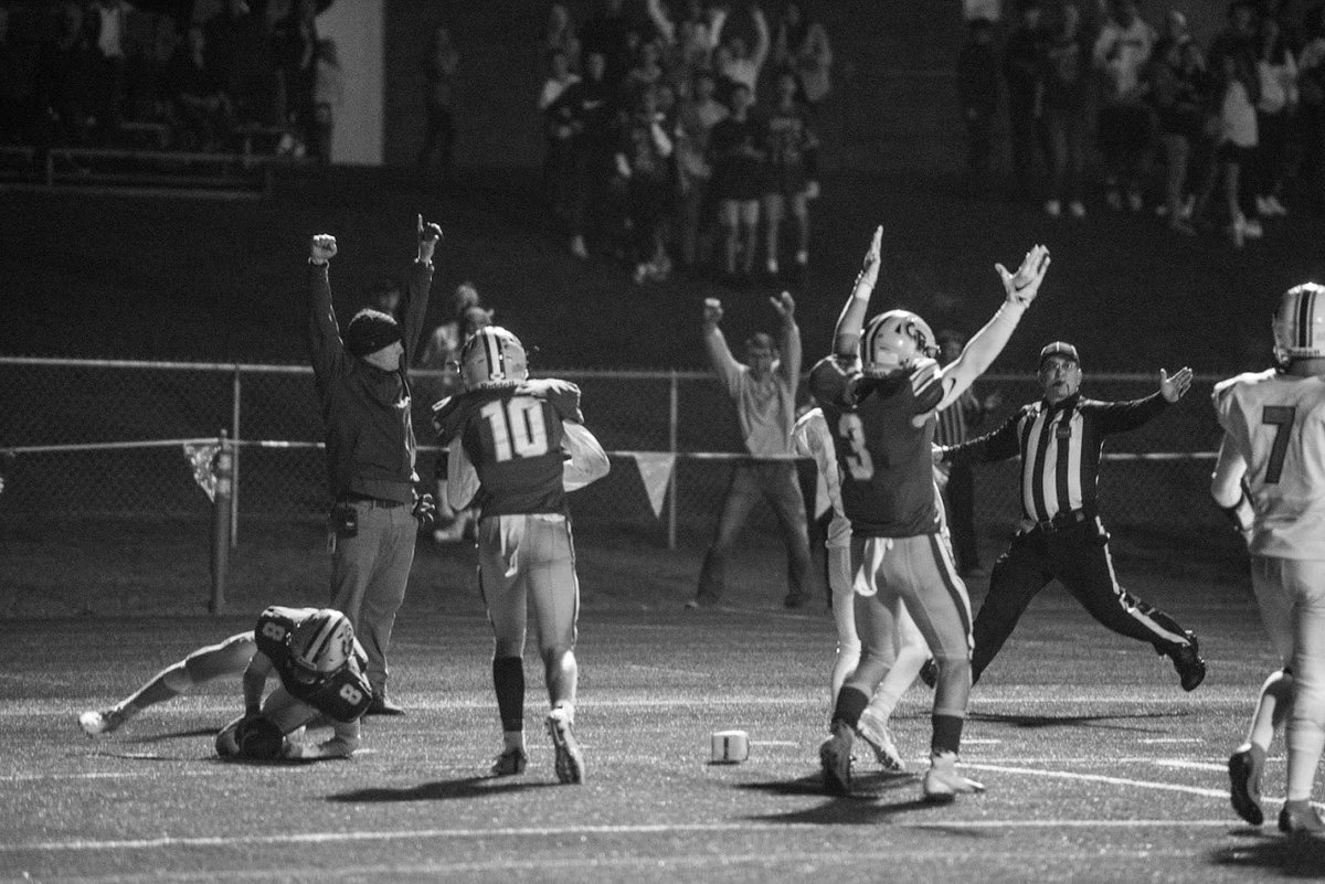 football_river's tweet image. Great moment from last season!  @CRHeadofSchool on the TD call.  #creatingmemories #bbutton