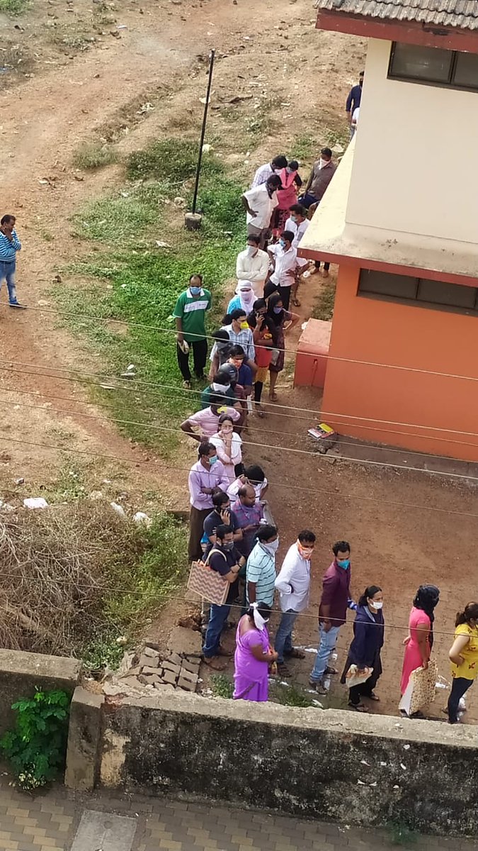 anujk47's tweet photo. Living in Bangalore under lockdown I was thinking Goan's are sushegad and they will easily tackle Covid-19.
@goacm What happened to social distancing? What happened to 21 days lockdown declared by @PMOIndia @narendramodi. This has to stop now😞 #GoaNotSoSussegad https://t.co/RAgNrOuI9m