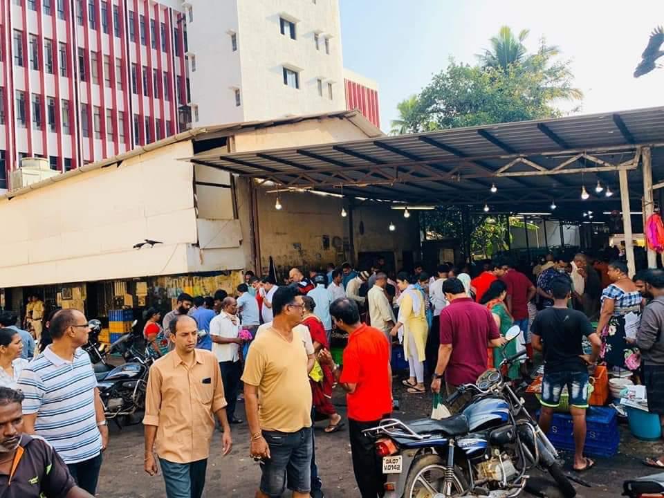 Kritin3006's tweet photo. This is what lockdown in goa looks like!!.. this state is a ticking time bomb.This should stop. @PMOIndia @narendramodi @goacm  #Goa #Corona #lockdown https://t.co/mhNXcubB2p