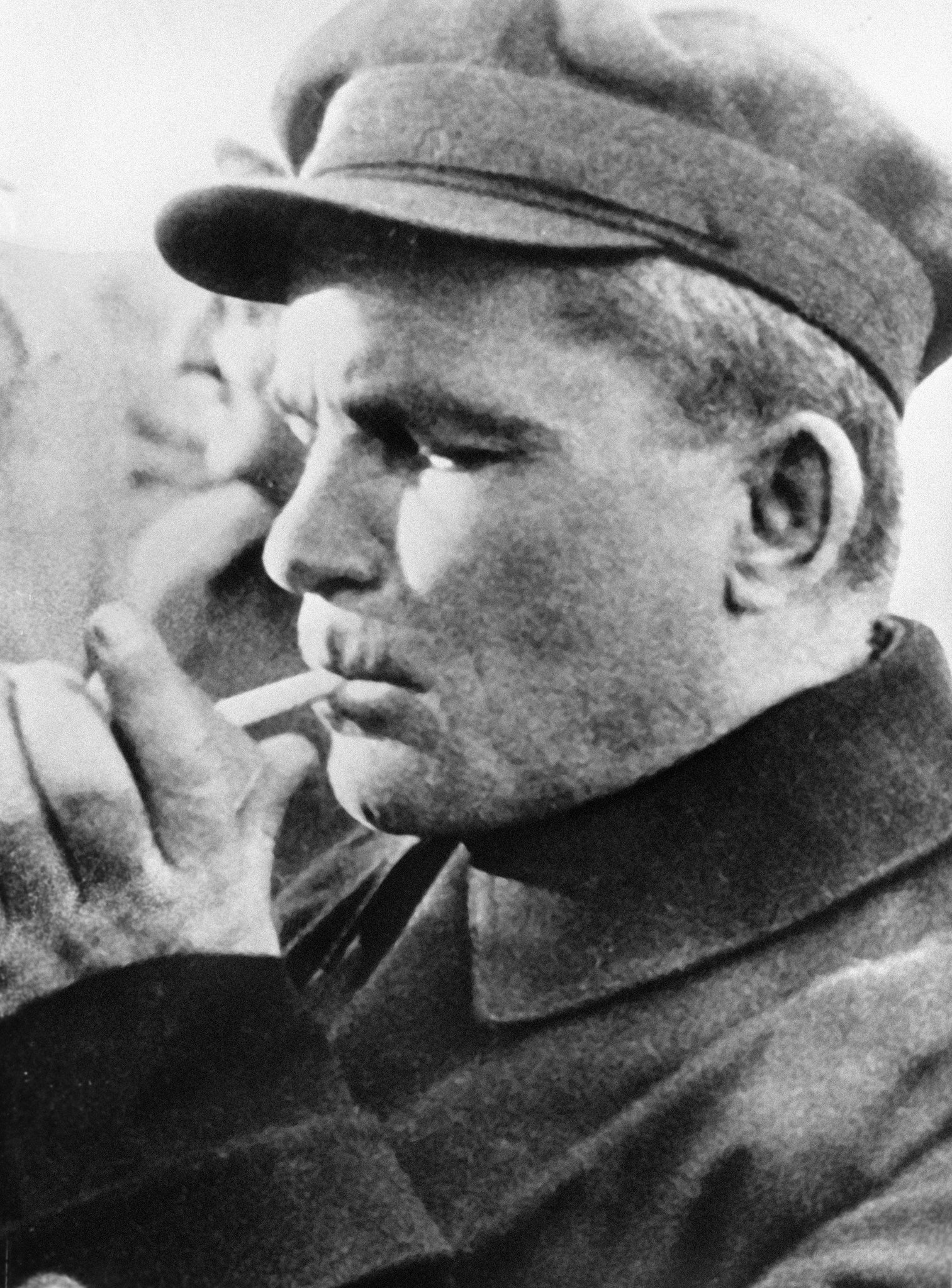 С м киров первый секретарь ленинградского обкома. Киров революционер.