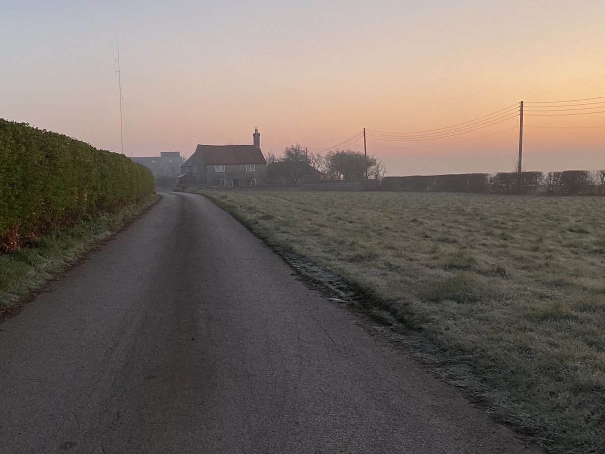 Good morning folks, a misty frosty start in Lincolnshire. Just look at that red sky.  #clubhectare  #KeepBritainFarming  #FarmLife  #StayHomeSaveLives