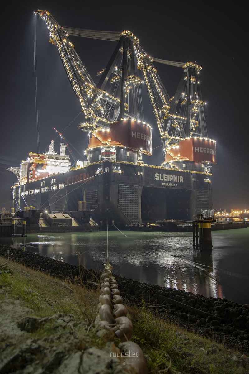 Afgelopen avond de #sleipnir maar een opgezocht
flic.kr/p/2iJ63E9