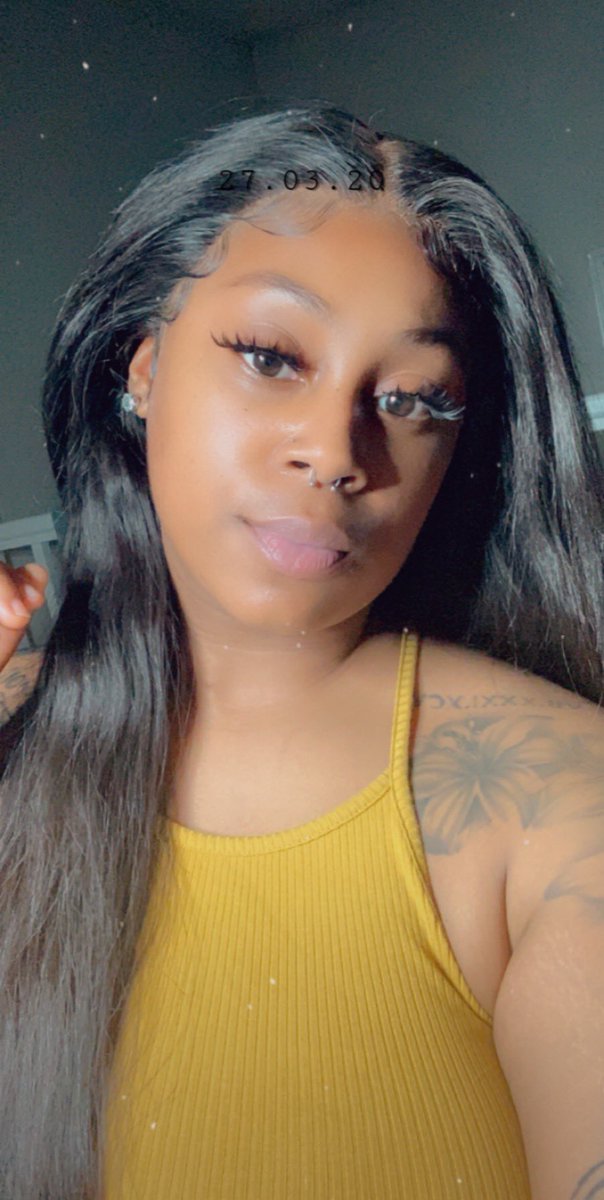 JUJULASHUN's tweet photo. Quarantine is doing me well 💛 https://t.co/4rU3QNBKH5